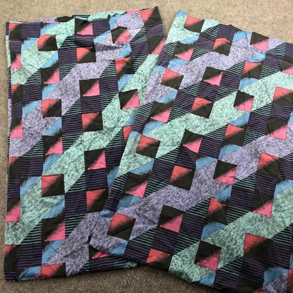 Vintage 1980s Geometric Pillowcases 20x26 Set Of 2 Multicolor Retro Bedding